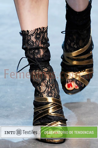 Sandalias encaje tiras doradas Dolce & Gabbana